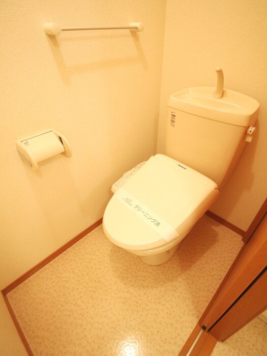 物件内観写真14　(トイレ)