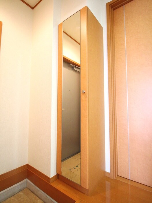 物件内観写真16　(靴箱)