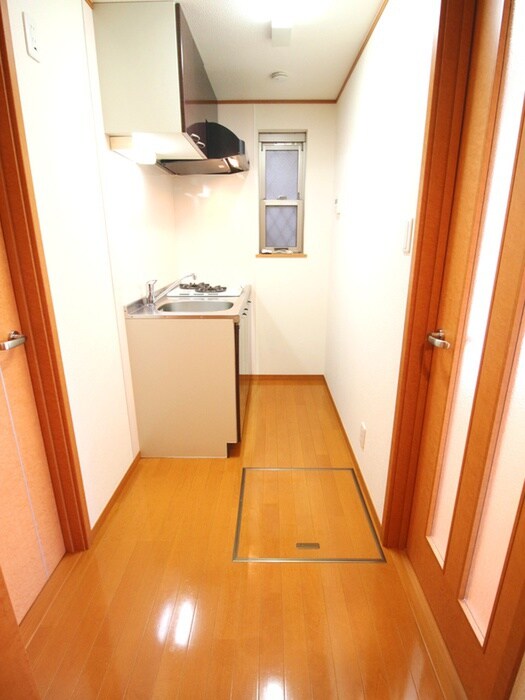 物件内観写真18　(廊下)