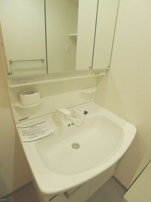 物件内観写真10　(洗面)