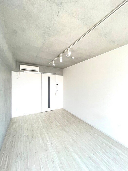 物件内観写真5　(居室)