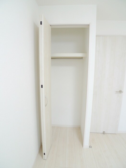 物件内観写真13　(収納)
