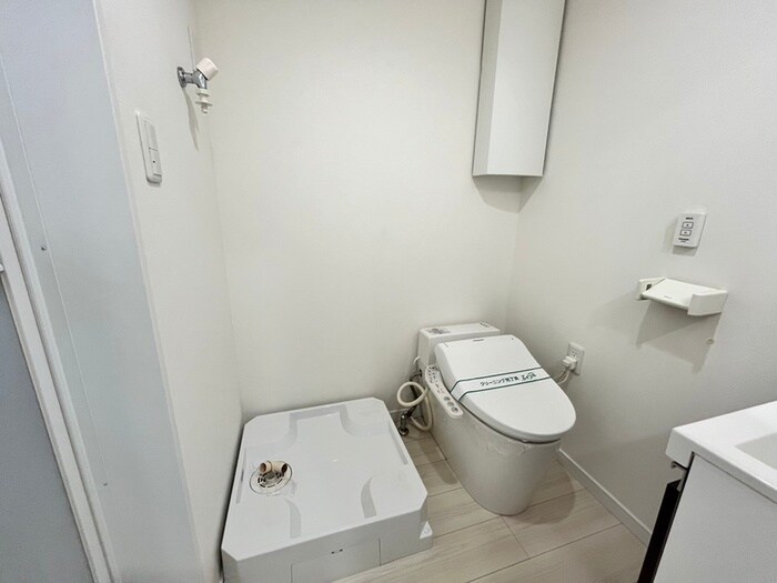 物件内観写真12　(トイレ)