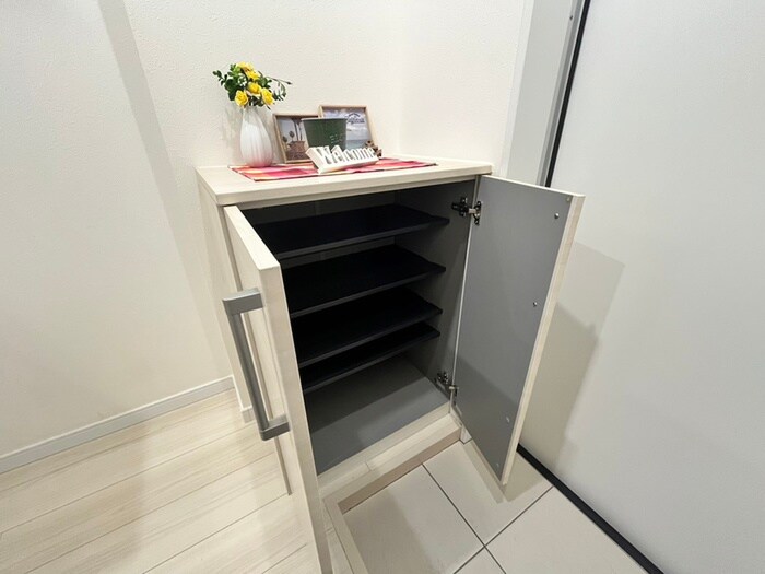 物件内観写真15　(靴箱)