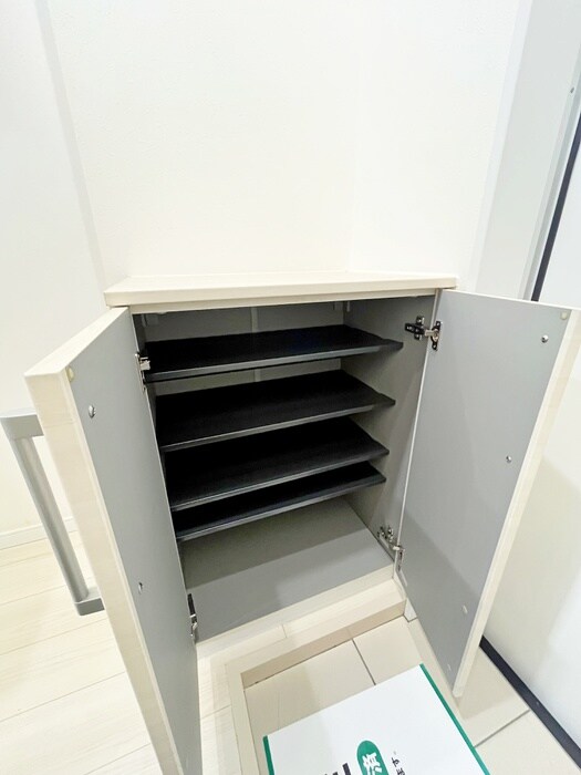 物件内観写真21　(靴箱)