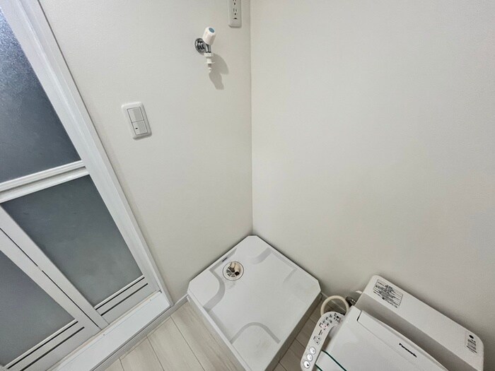 物件内観写真22　(洗濯機置場)