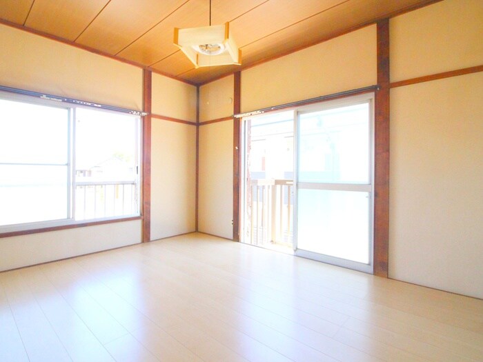 物件内観写真4　(居室)