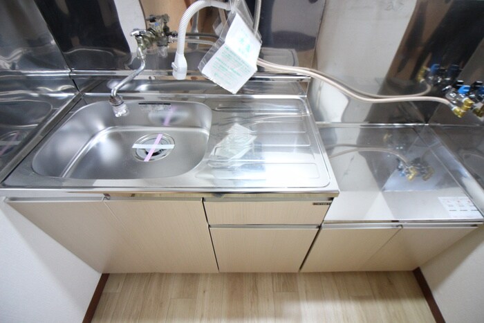 物件内観写真9　(洗面)