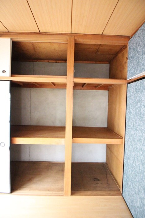 物件内観写真11　(収納)