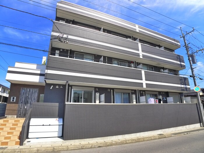 物件外観写真2　(その他)