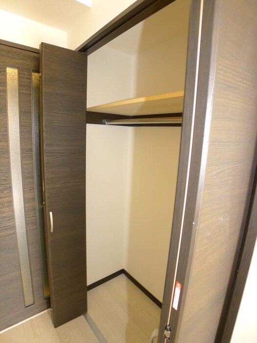 物件内観写真10　(収納)