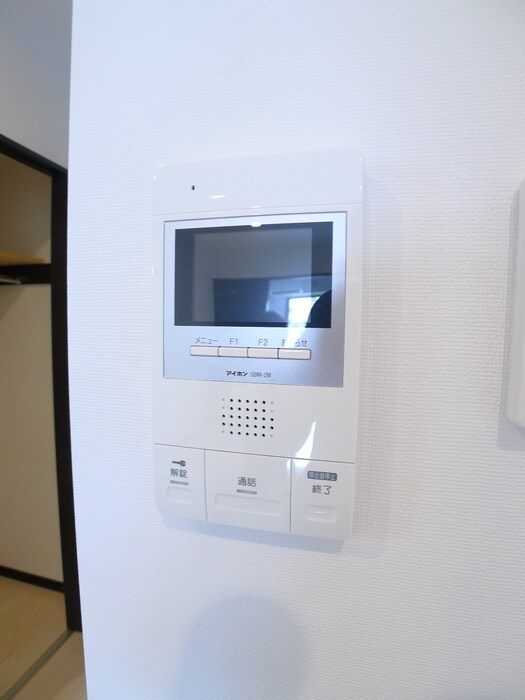 物件内観写真16　(廊下)