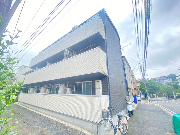 物件外観写真1　(外観写真)