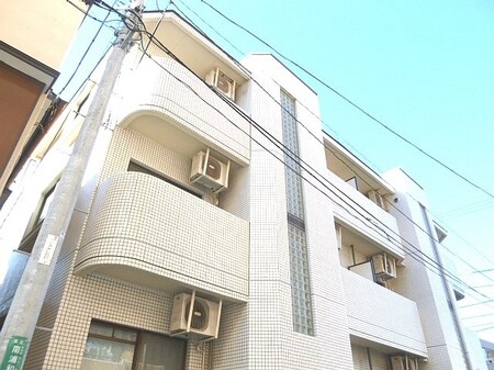 シャンブル南浦和外観写真