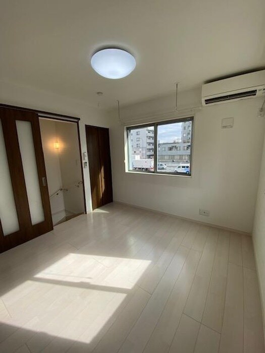 物件内観写真12　(居室)