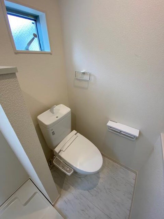 物件内観写真17　(トイレ)