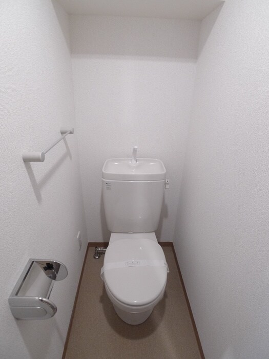 物件内観写真12　(トイレ)