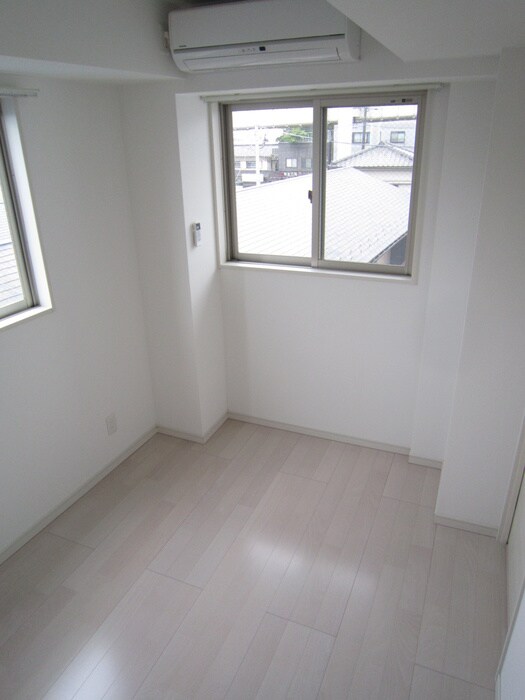 物件内観写真11　(居室)