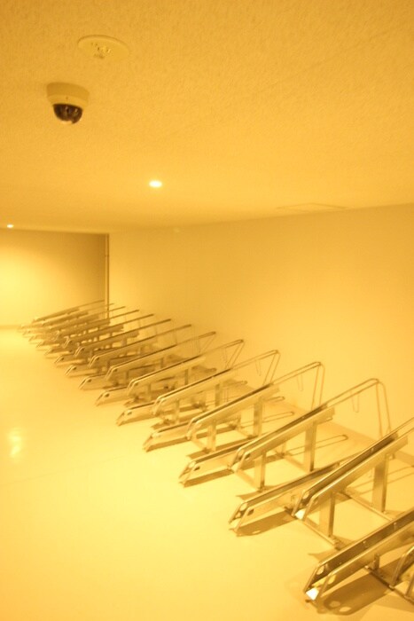 物件外観写真6　(駐輪場)