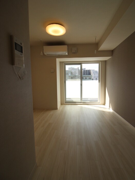 物件内観写真15　(居室)