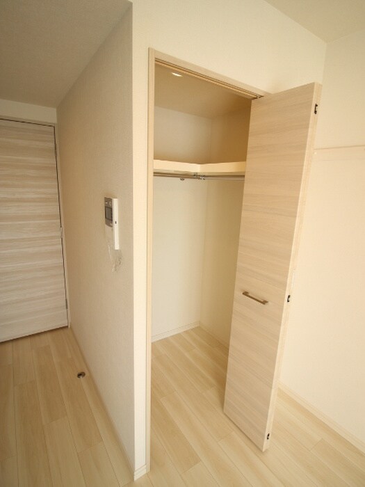 物件内観写真16　(収納)