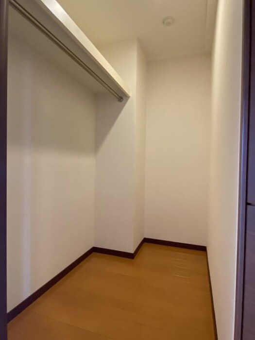 物件内観写真11　(収納)