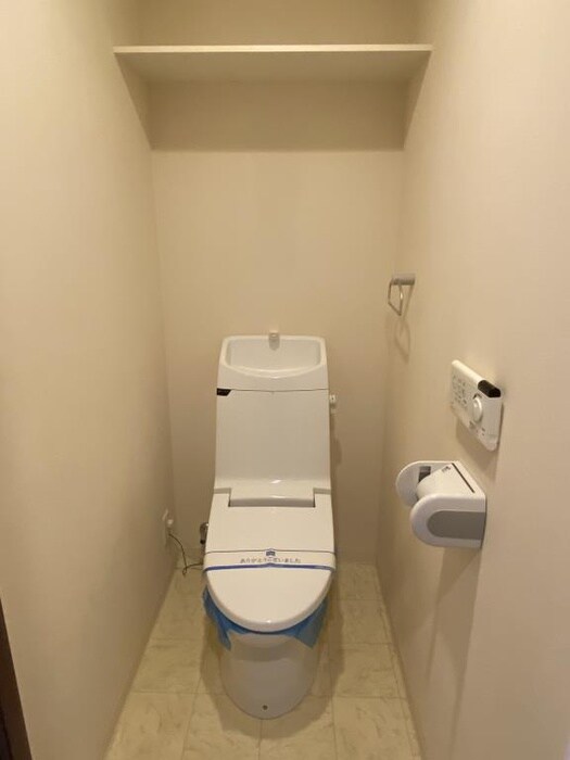 物件内観写真16　(トイレ)