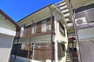 恩田コ－ポ外観写真