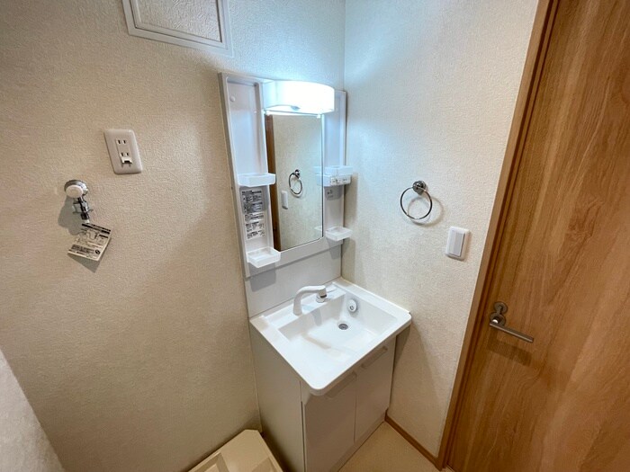 物件内観写真13　(洗面)