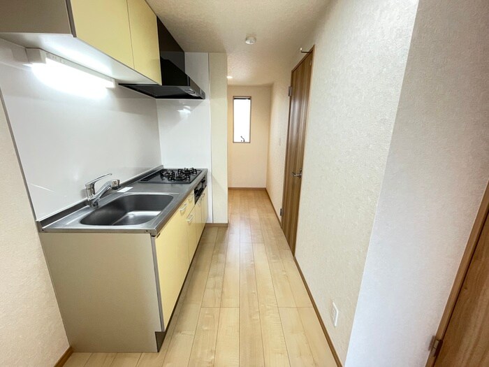 物件内観写真18　(廊下)