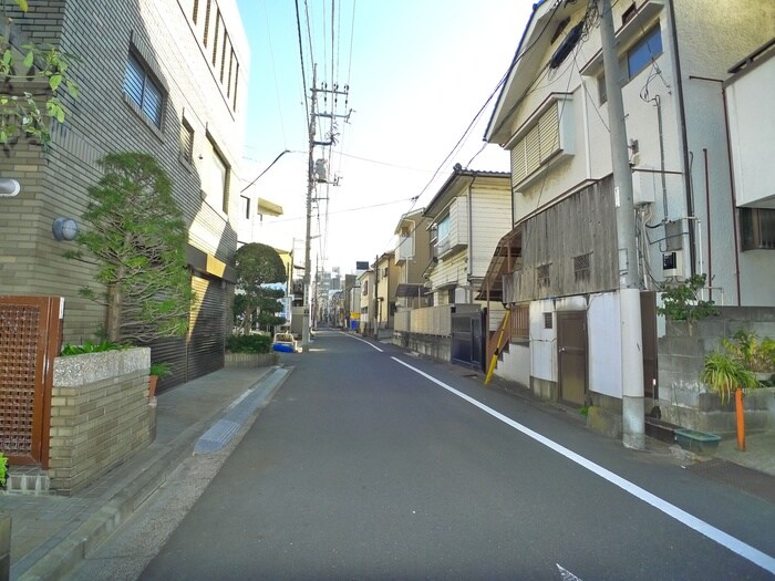 物件外観写真3　(周辺環境)