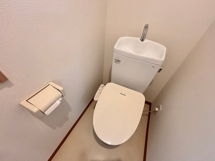 物件内観写真11　(トイレ)