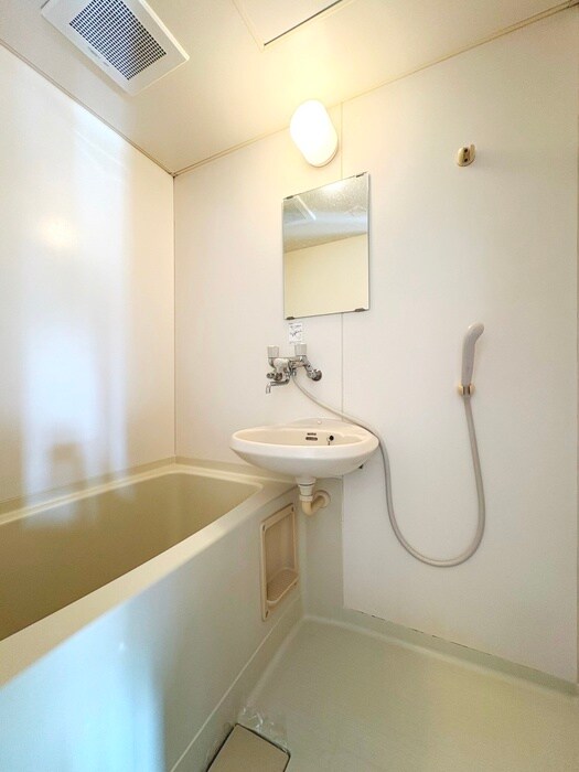 物件内観写真13　(バス／シャワールーム等)