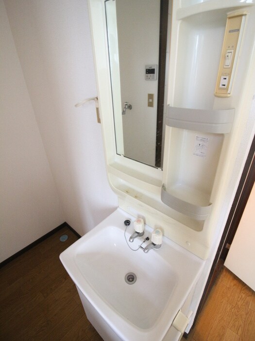 物件内観写真13　(洗面)