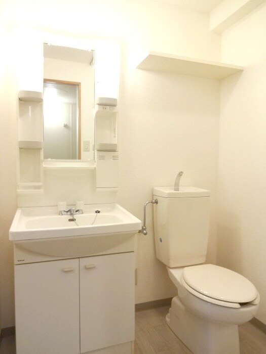 物件内観写真11　(洗面)