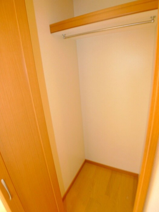 物件内観写真10　(収納)