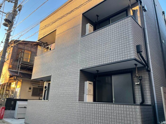 物件外観写真1　(外観写真)