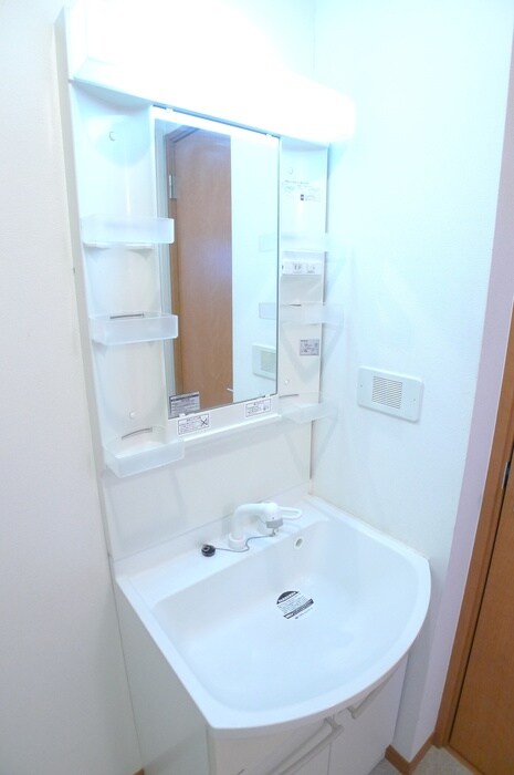 物件内観写真16　(洗面)