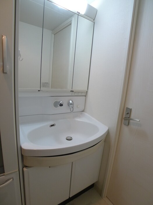 物件内観写真16　(洗面)
