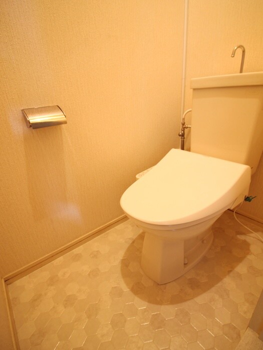 物件内観写真9　(トイレ)