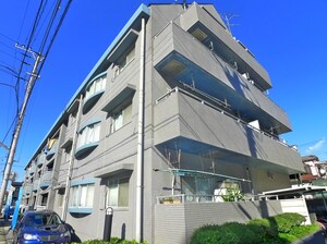 コート・トライアングル外観写真