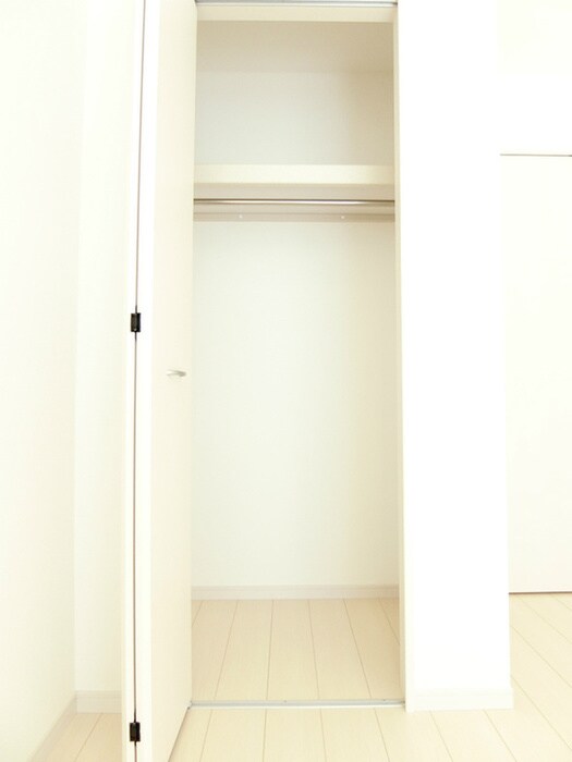 物件内観写真11　(収納)