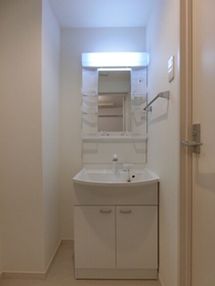物件内観写真15　(洗面)