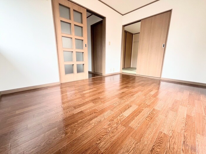 物件内観写真7　(居室)