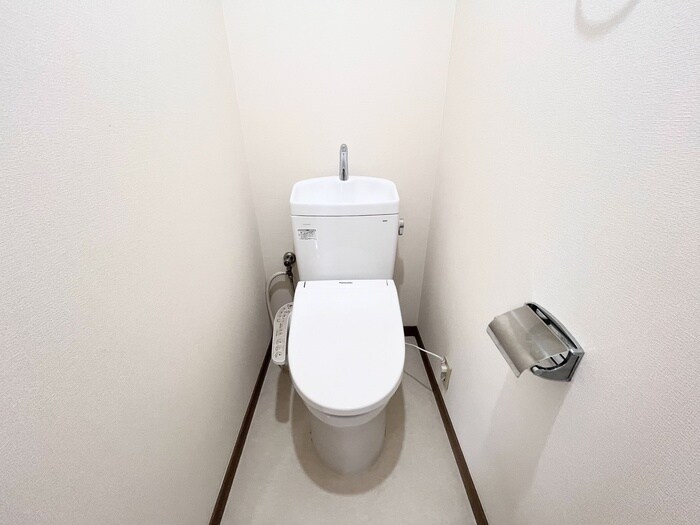 物件内観写真14　(トイレ)