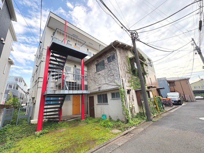 物件外観写真2　(外観写真)