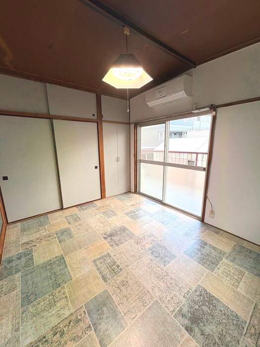 物件内観写真7　(居室)