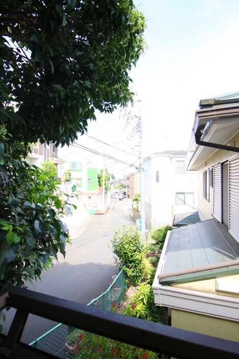 物件内観写真16　(室内からの展望)