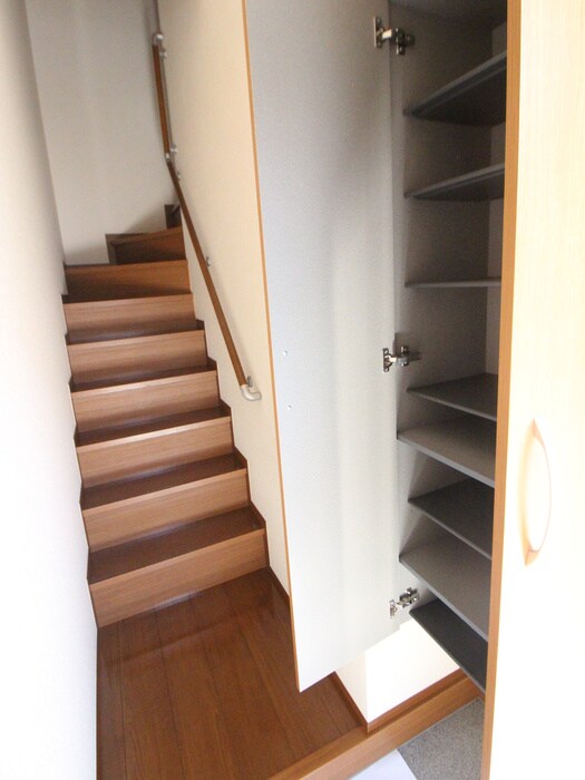 物件内観写真20　(靴箱)