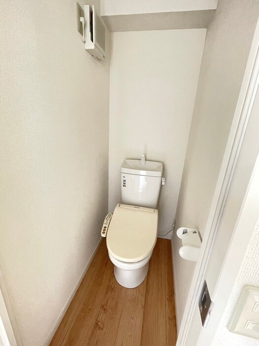 物件内観写真16　(トイレ)